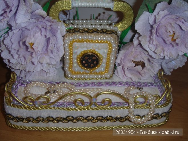 место для хранения бижутерии