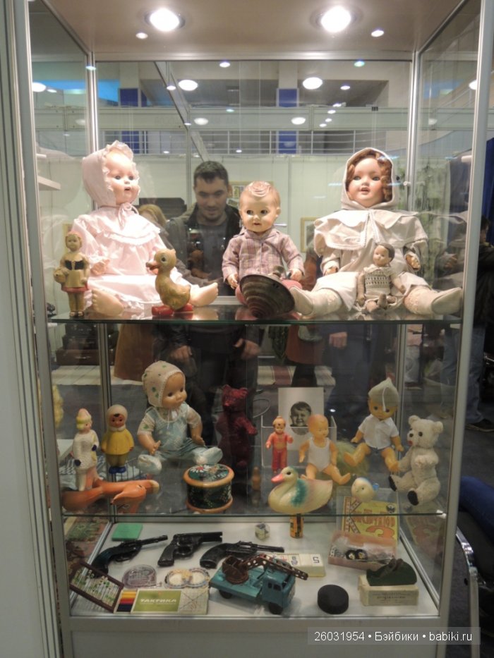 Выставка Авторских кукол и медведей Teddy Волшебный шкаф 2015