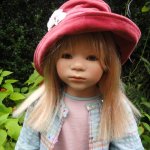 Наша скромняшка ТИРА (TIRA) Annette Himstedt 2007