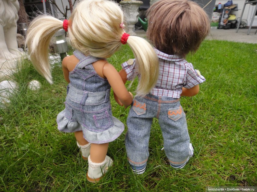 Моя парочка вихтелей отправились на прогулку