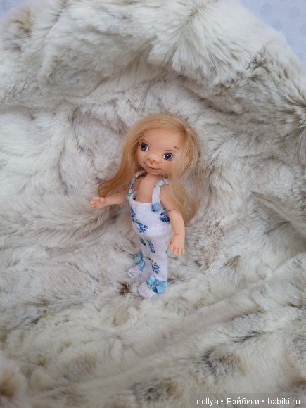 Малюточка. Мини кукла — Авторские миниатюрные куклы: лепка (фото 5)