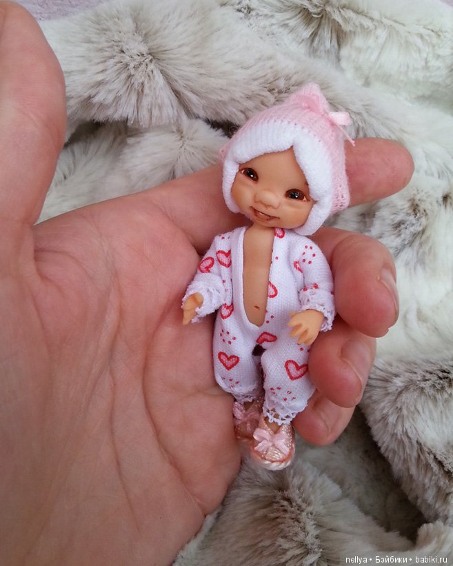 Авторская мини кукла урчной работы Тося (фото 4)