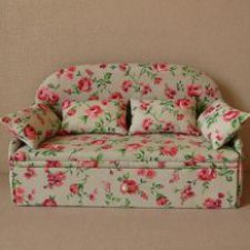 Мой первый опыт создания дивана для кукол