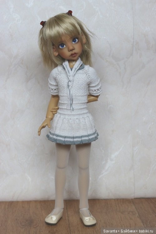 Мой первый наряд для куклы Кае Вигс (фото 2)