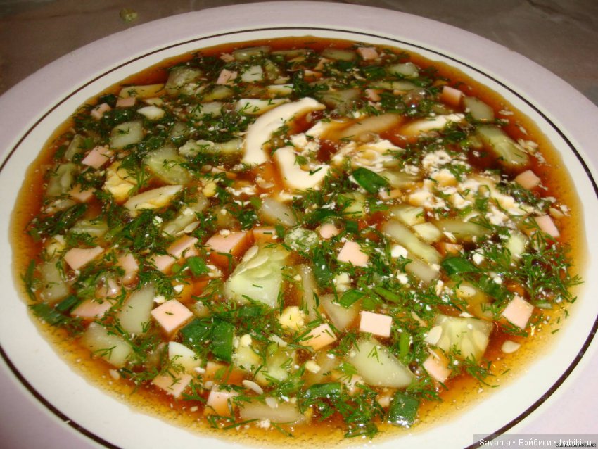 Скромная окрошка на кефире с колбасой (фото 5)