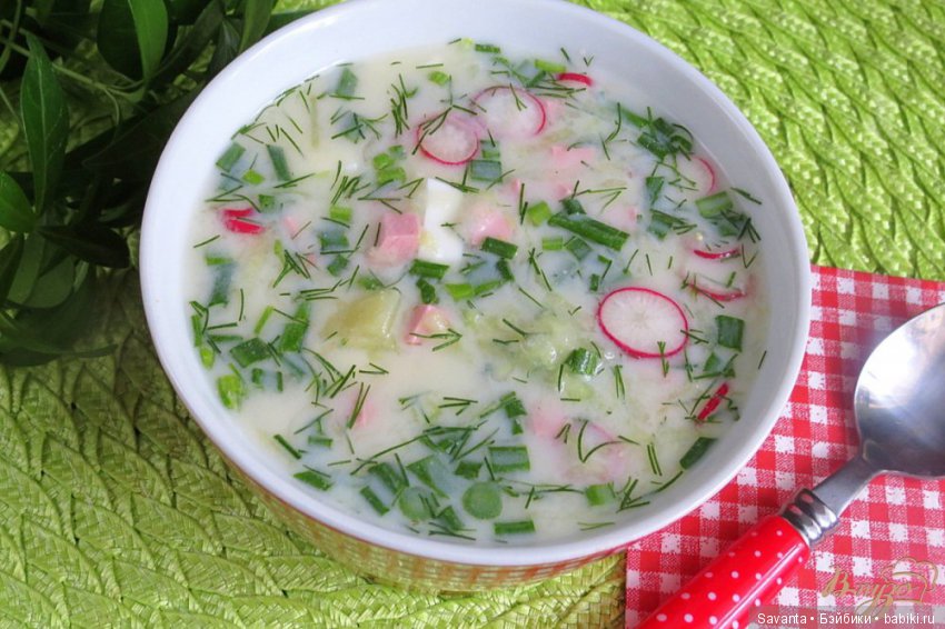 Скромная окрошка на кефире с колбасой (фото 3)