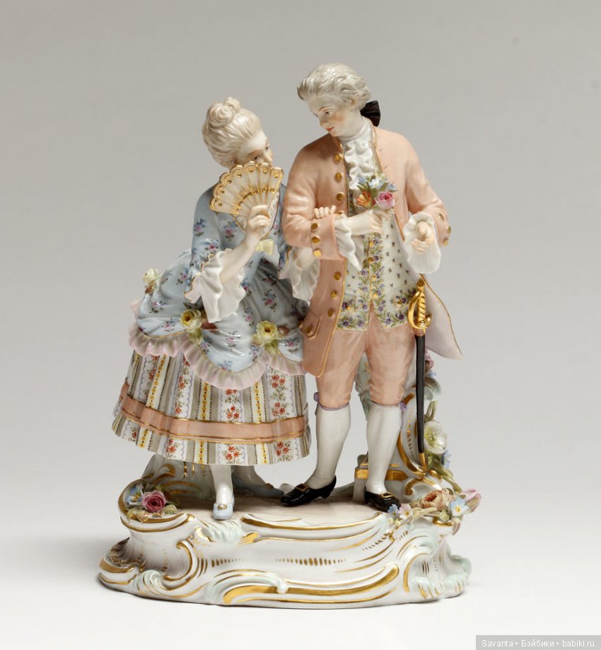 Подскажите публикацию про фарфоровые статуэтки