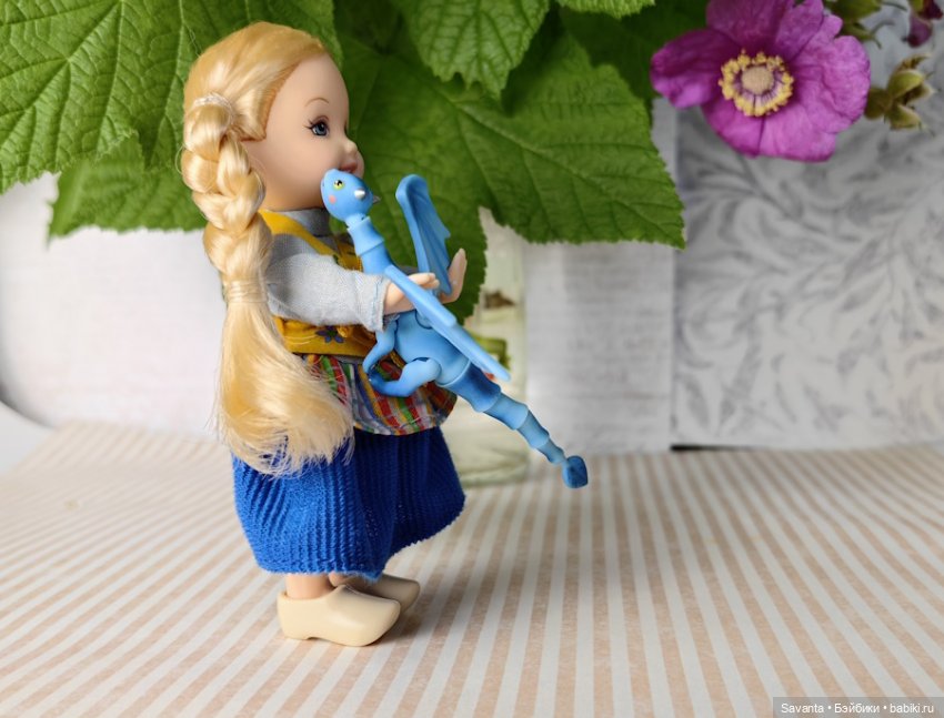 Кукла Келли Голландия и её Дракон