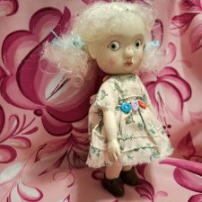 Клава-куколка из дерева с характером