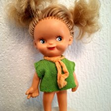 Копытка длиноволосая блондинка в родном