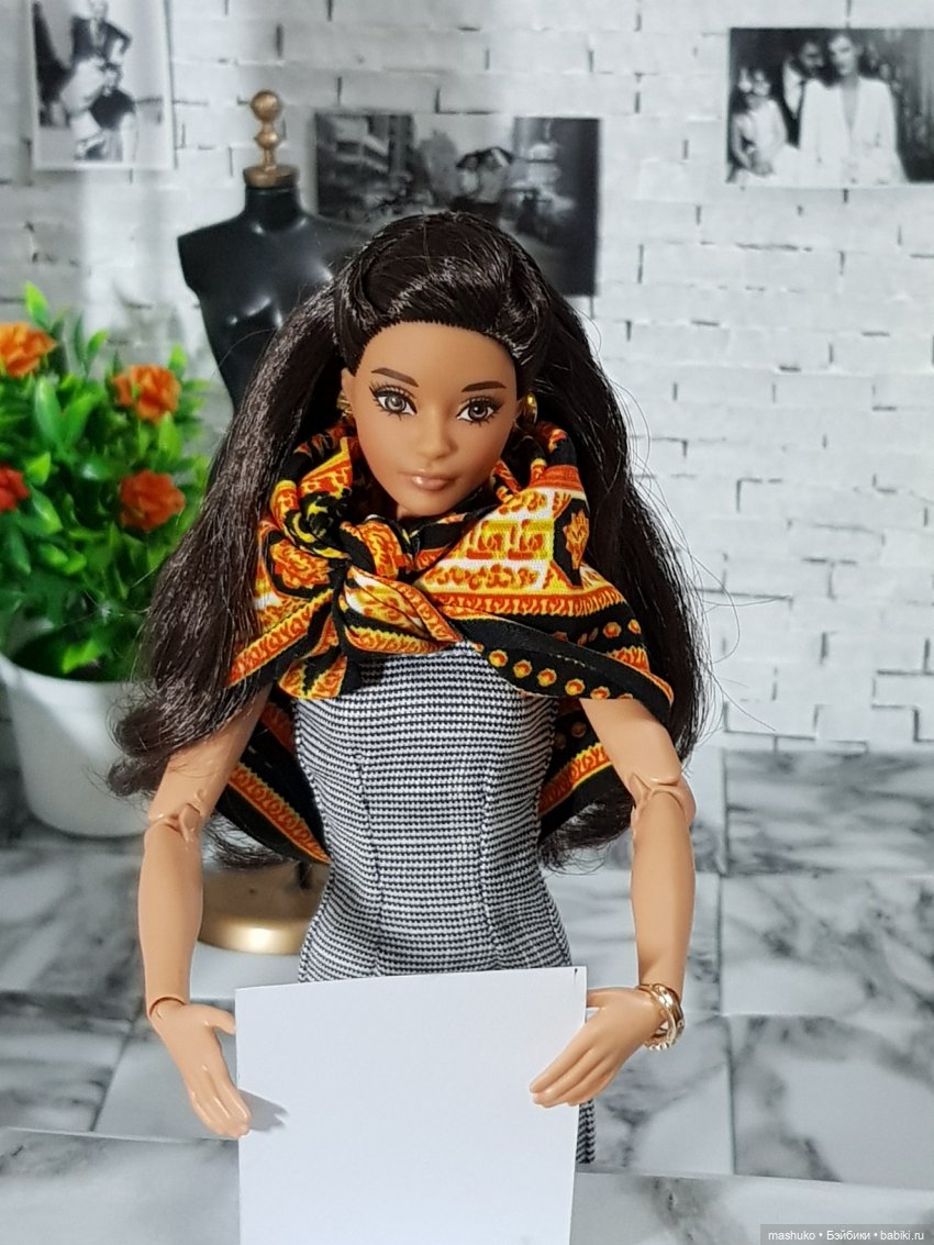 Знакомьтесь, Елизавета | Бэйбики Знакомьтесь, Елизавета — Куклы Barbie (Барби): Looks (фото 2)