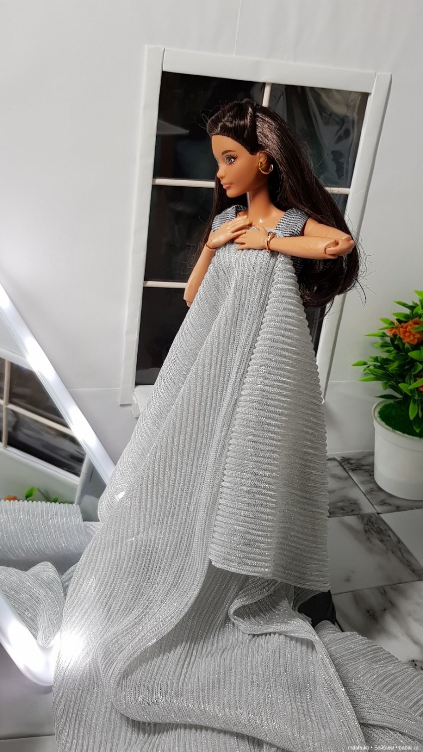 История одного платья — Куклы Barbie (Барби): Looks (фото 2)