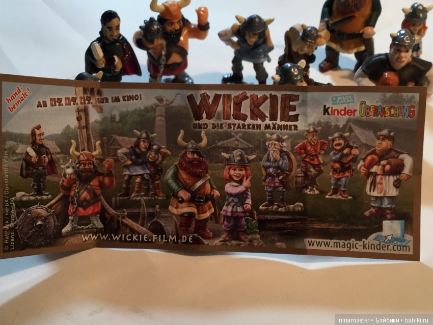 Для коллекционеров киндер сюрпризов (фото 3)