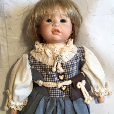 Фарфоровая малявочка от Evelyn Pfeiffer