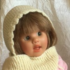 Очаровашка Marika со своим пингвином от Rosemarie Muller Очаровашка Marika со своим пингвином от Rosemarie Muller
