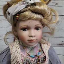 Большая фарфоровая кукла из Германии