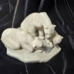 Винтажная фарфоровая статуэтка Испания Lladro  Bearly Love Медвежья любовь