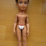 Помогите советом, можно ли починить ногу у Bratz ...