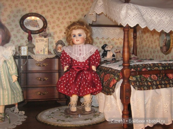 Театр антикварных кукол и реплик