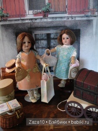 Театр антикварных кукол и реплик