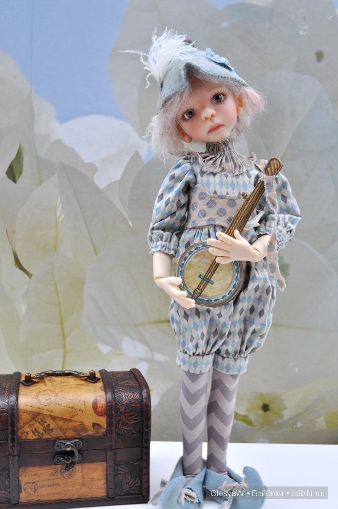 Морис (Maurice Kaye Wiggs) в роли Арлекина (фото 4)