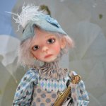 Морис (Maurice Kaye Wiggs) в роли Арлекина