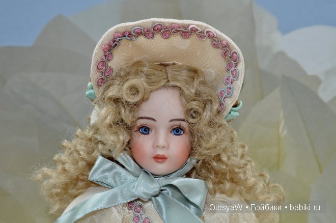 Волшебная фарфоровая кукла Вера от Мари Осмонд (фото 2)