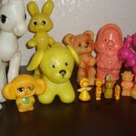 Любителям игрушек нашего детства посвящается...