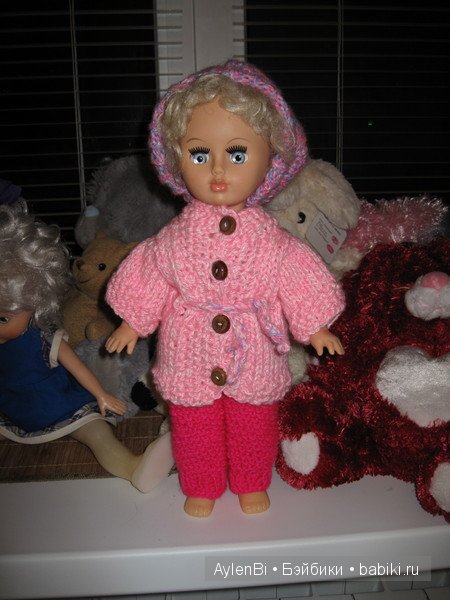 вязанный костюмчик