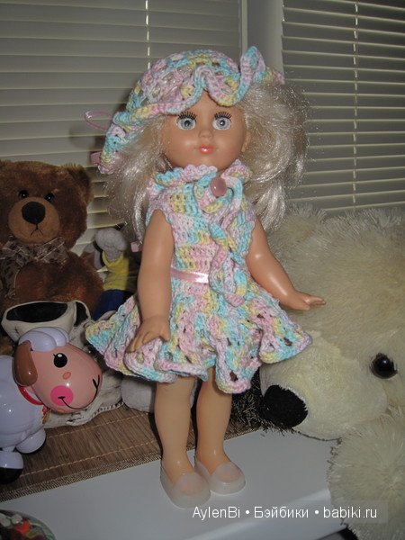 платье и шляпка