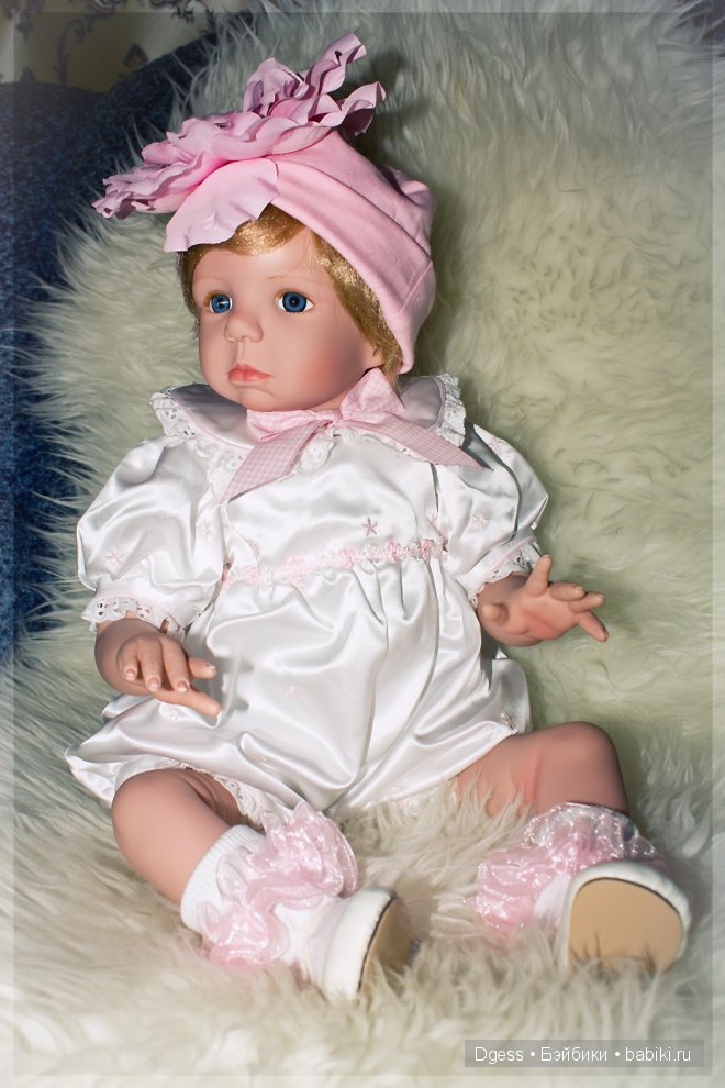 Медовая пчёлка от Pat Moulton. Медовая пчёлка от Pat Moulton.