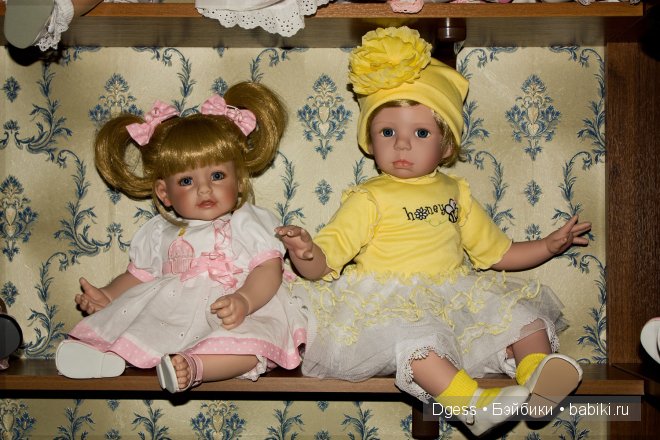 Медовая пчёлка от Pat Moulton. Медовая пчёлка от Pat Moulton.