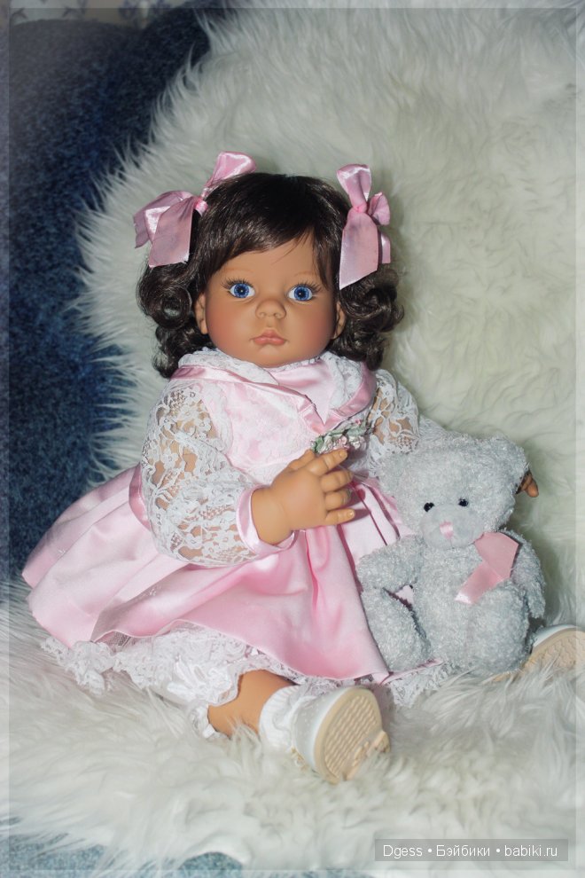 "Violet Eyes"  от  Lee Middleton