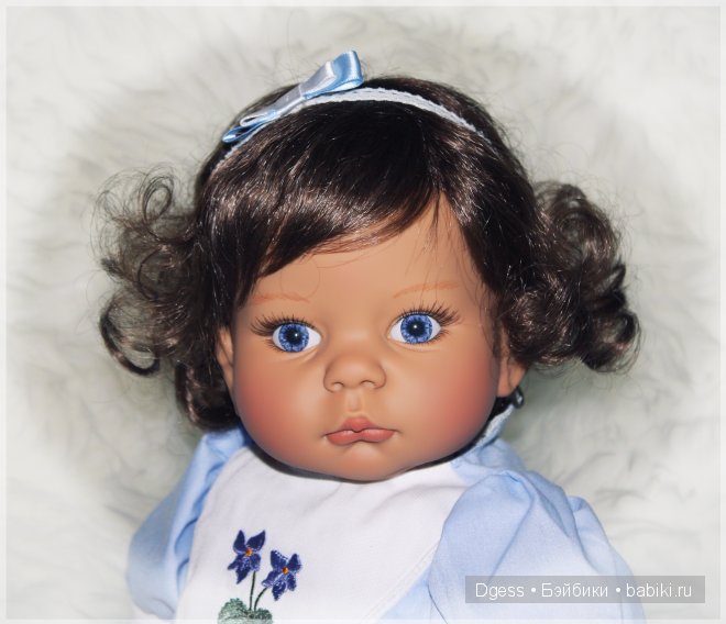 "Violet Eyes"  от  Lee Middleton