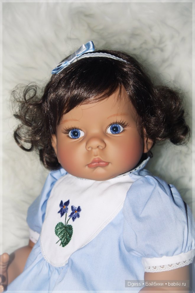 "Violet Eyes"  от  Lee Middleton