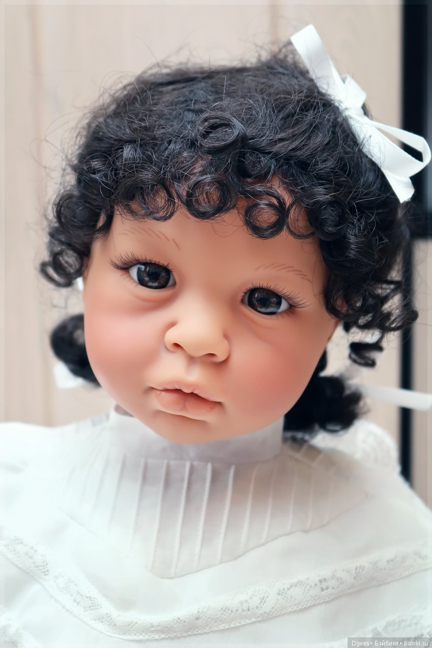 African-American и Buddy Bear (light skin) от Lee Middleton dolls