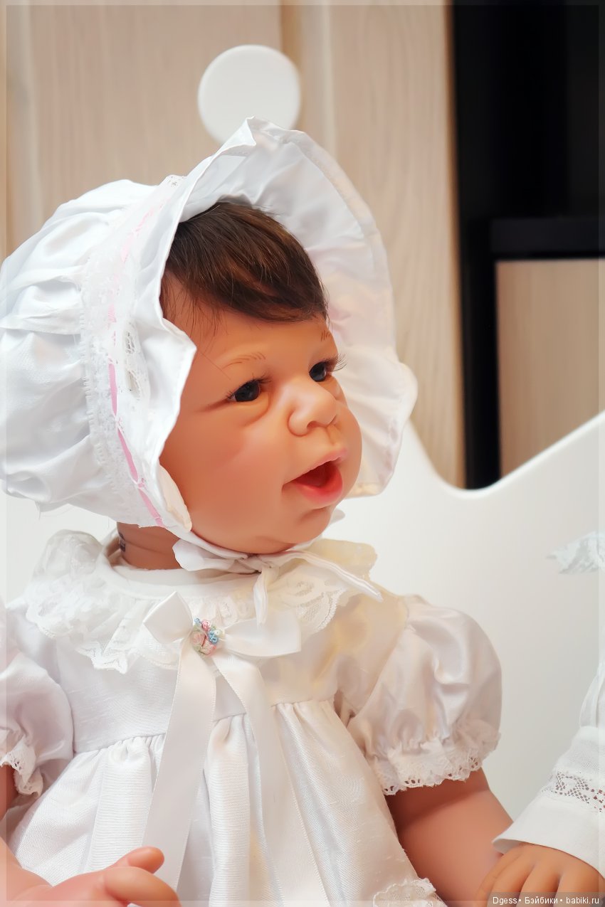 African-American и Buddy Bear (light skin) от Lee Middleton dolls