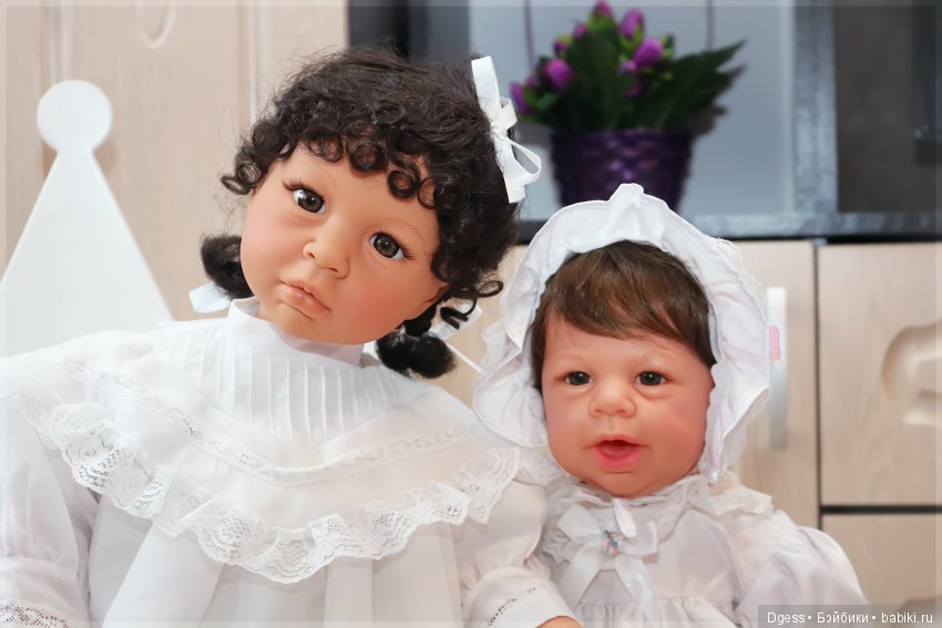 African-American и Buddy Bear (light skin) от Lee Middleton dolls