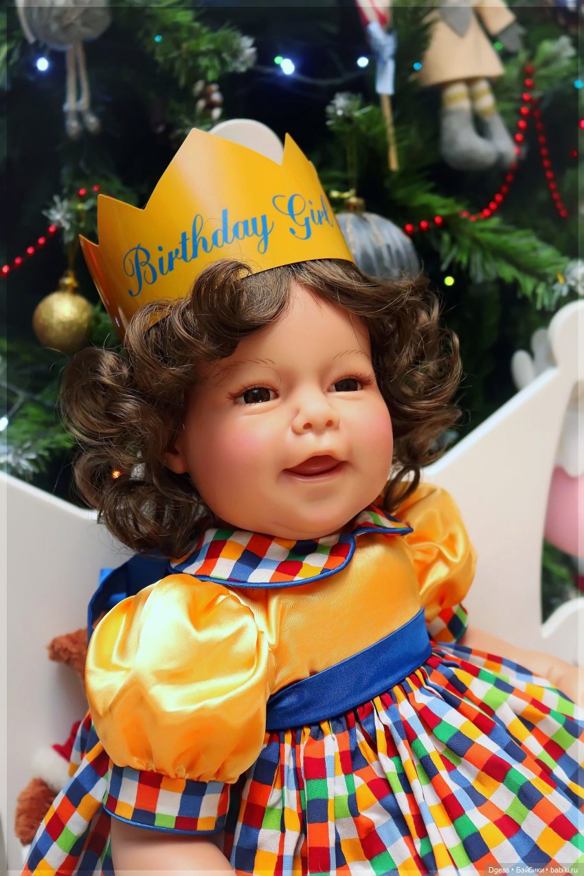 Birthday Girl Lee Middleton Doll (фото 7)