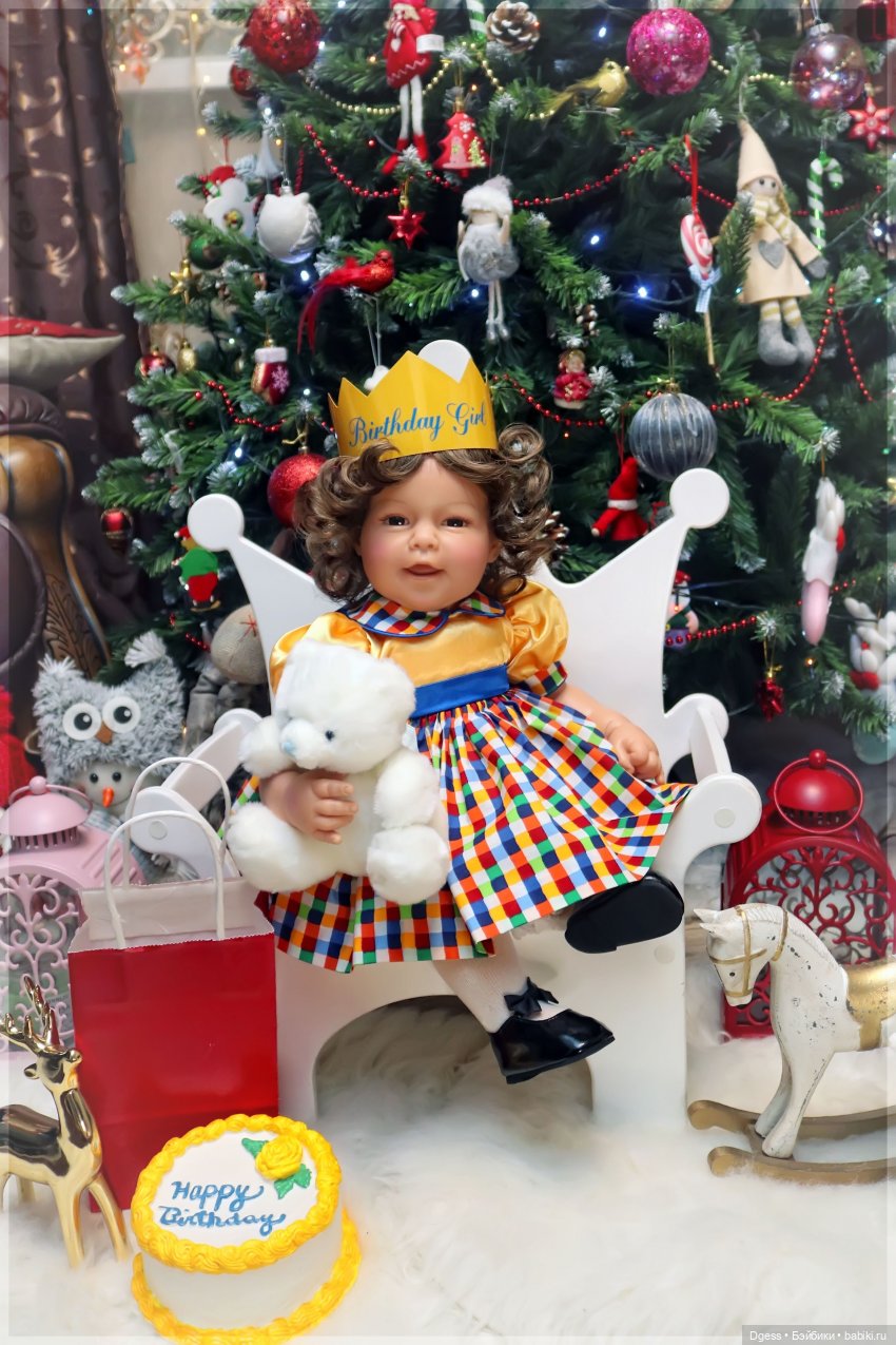 Birthday Girl Lee Middleton Doll (фото 5)