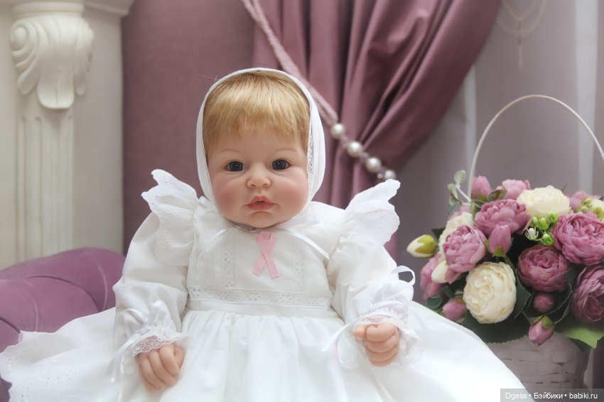 Adored и Blessings of Hope от Lee Middleton Doll