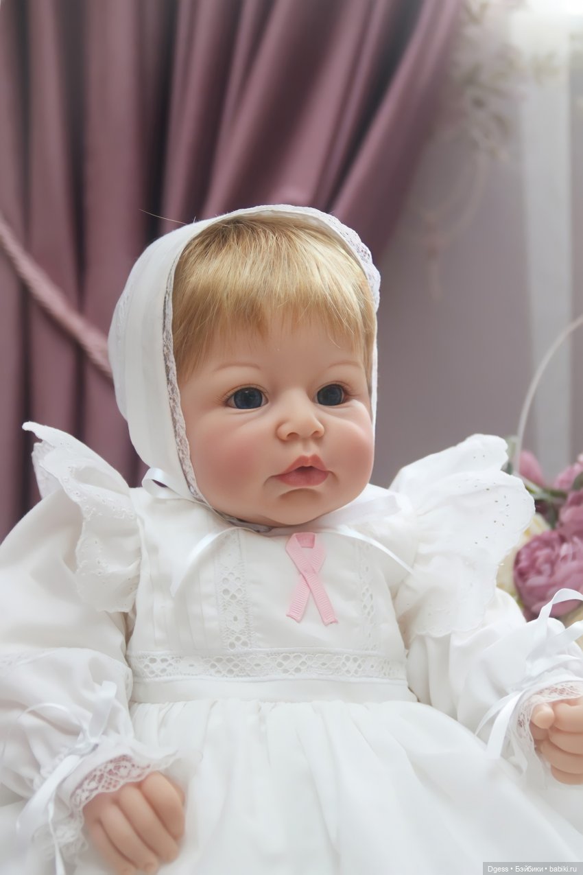 Adored и Blessings of Hope от Lee Middleton Doll