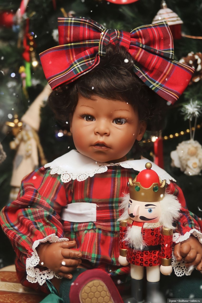 Playing mommy от Lee Middleton