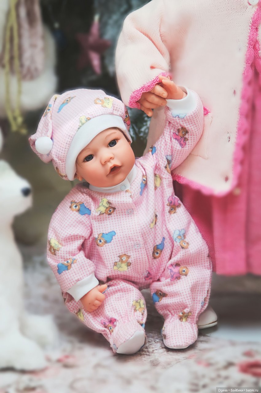 Playing mommy от Lee Middleton