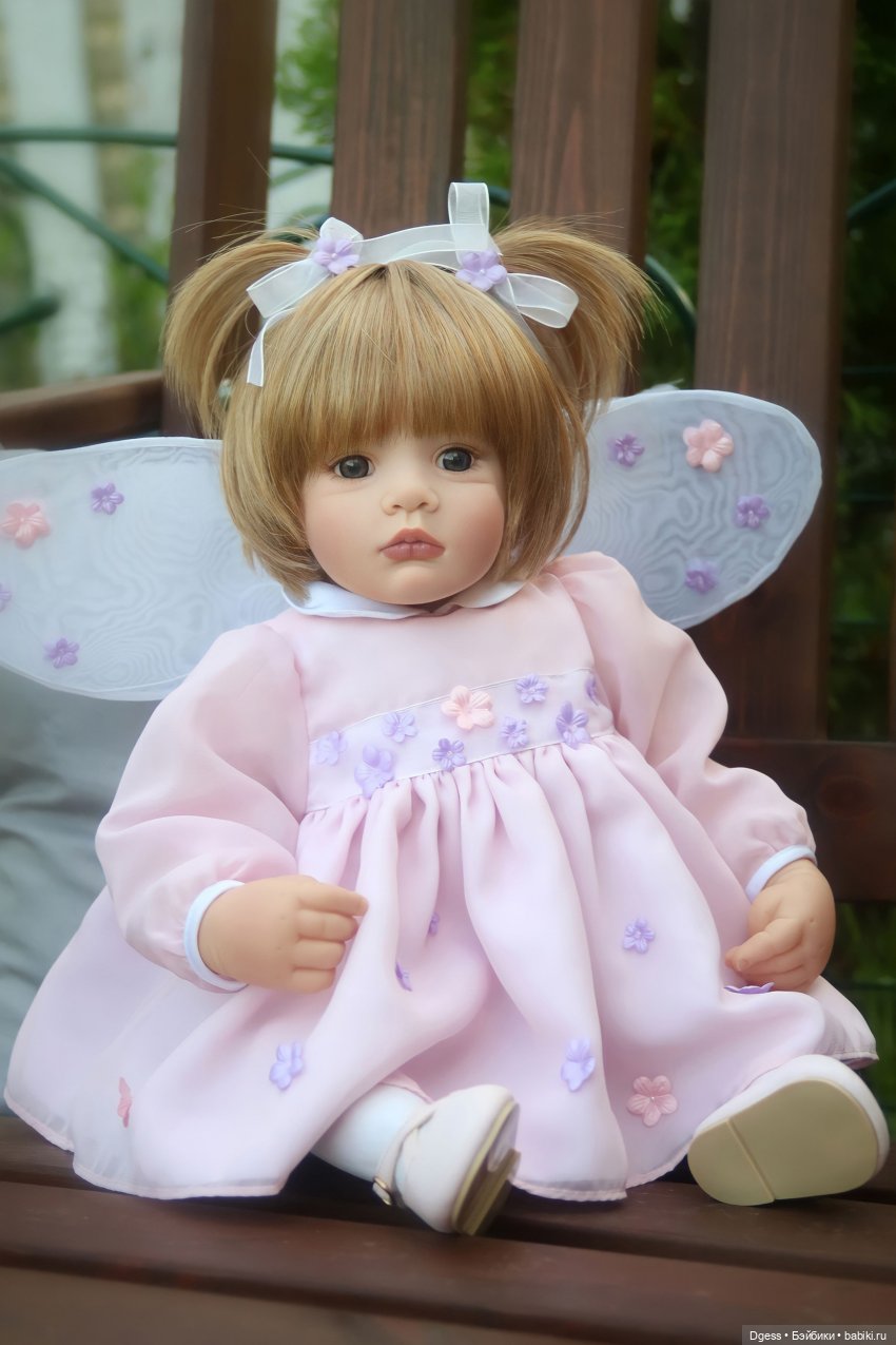 Blossom Fairy от Lee Middleton