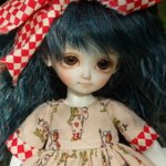 Алиса, но не в стране чудес!