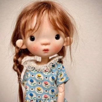 Роль парика в образе куклы