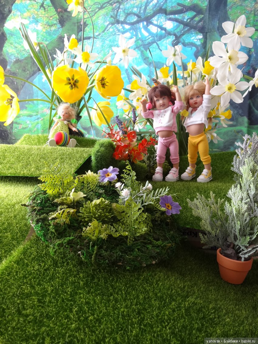 Весна, цветы и маленькие Феи