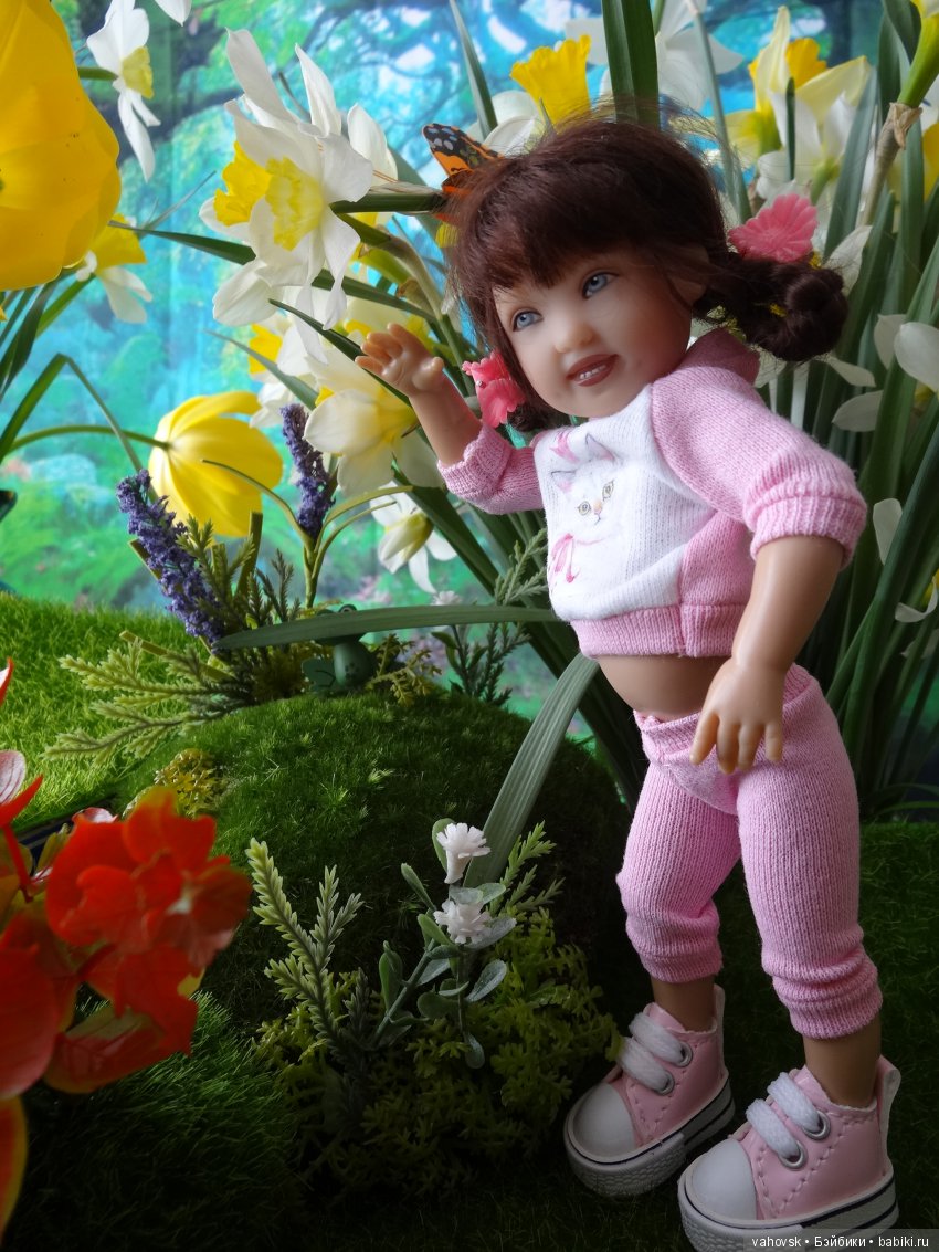 Весна, цветы и маленькие Феи