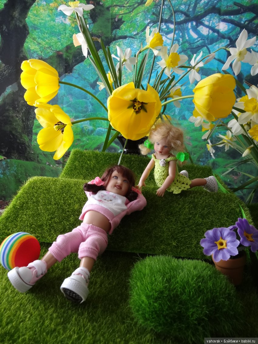 Весна, цветы и маленькие Феи